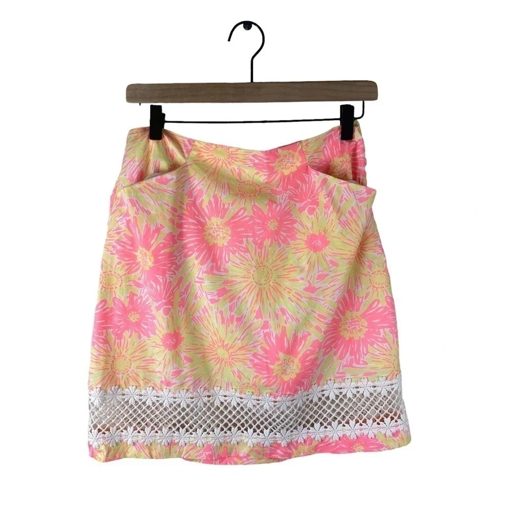 Lilly Pulitzer Corrie 100% Cotton Skirt Lined Floral Print Size 4